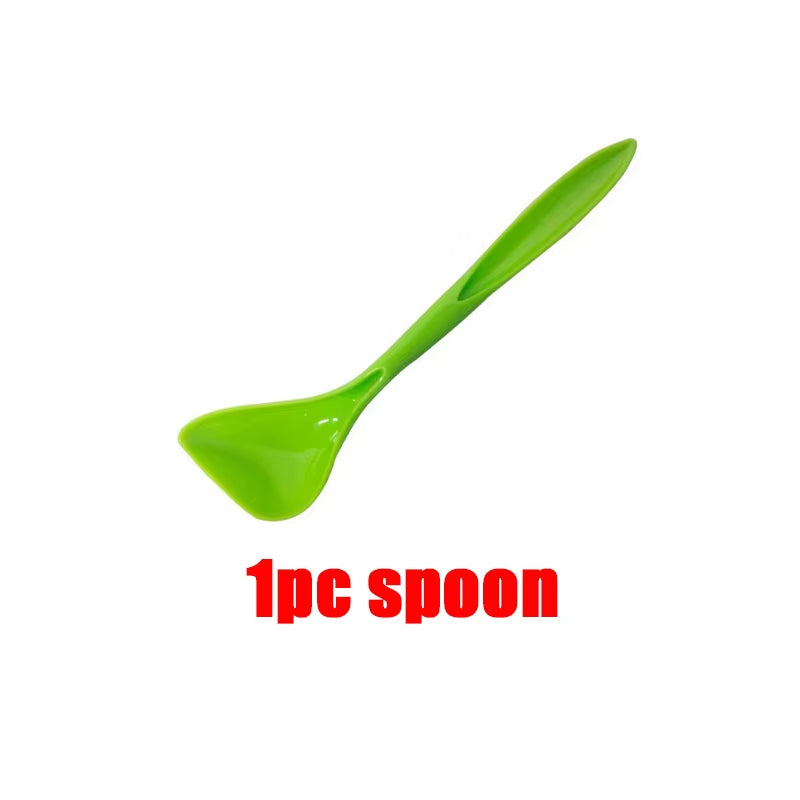 Reusable Pet Food Can Cover and Spoon Portable Dogs Cat Storage Tin Cap Lid Seal Cover Health Pet Supplies Pet Silicone Lids Can